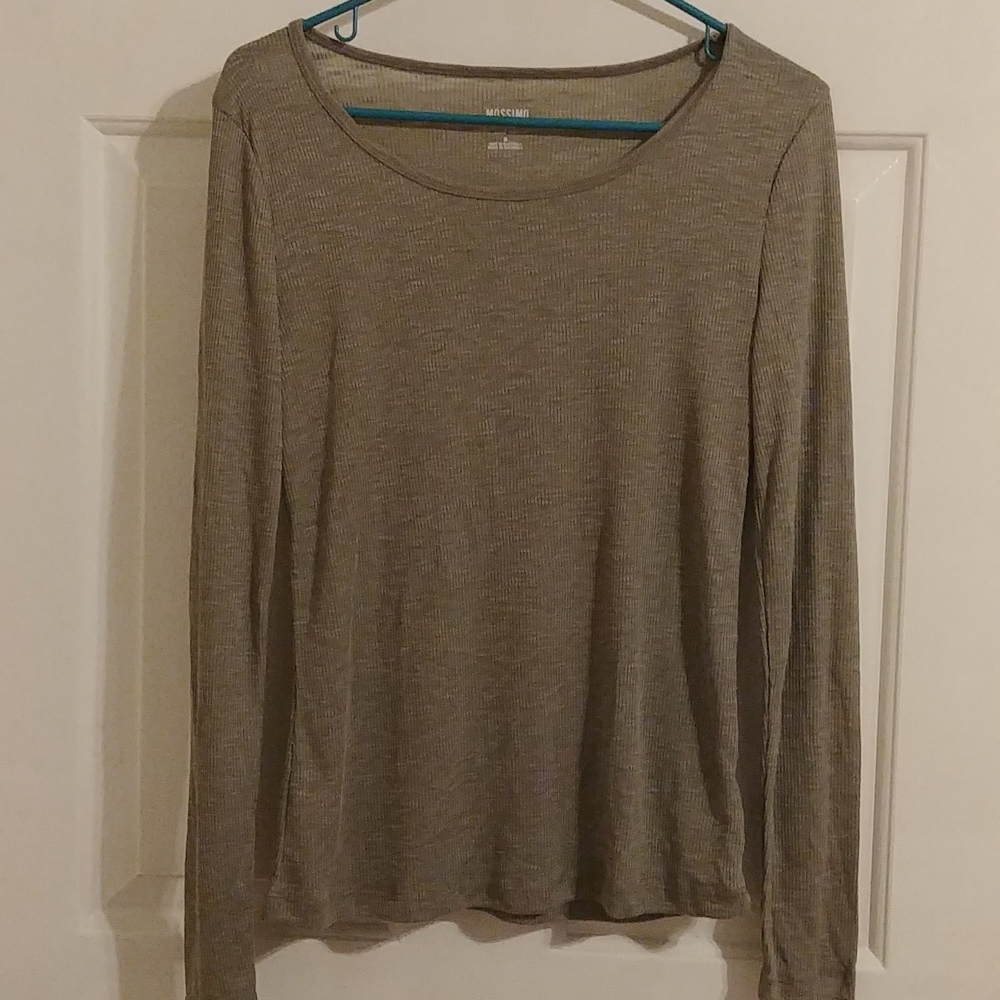 Mossimo Supply Co long sleeve tshirt
